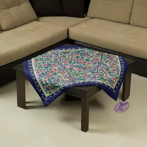 رومیزی طرح خاتون — تصویر ۲