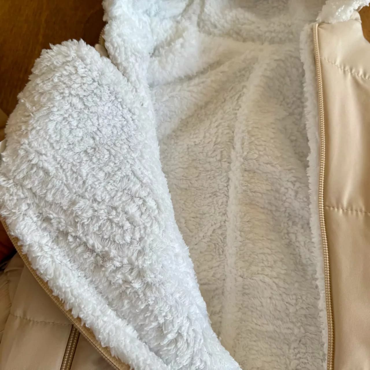 کاپشن سرهمی خزدار رویه شمعی سایز 1 تا 3 کد 6868 — تصویر ۶