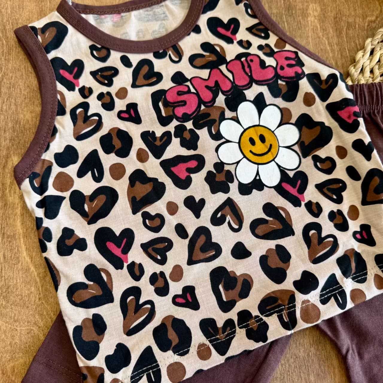 تاپ شلوارک پلنگی قلبی SMILE سایز 35 تا 45 کد 6722 — تصویر ۲