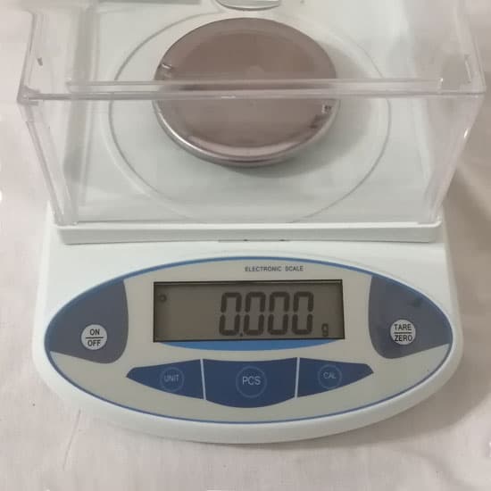 ترازو آزمایشگاهی 0.001 گرم دیجیتال — تصویر ۳