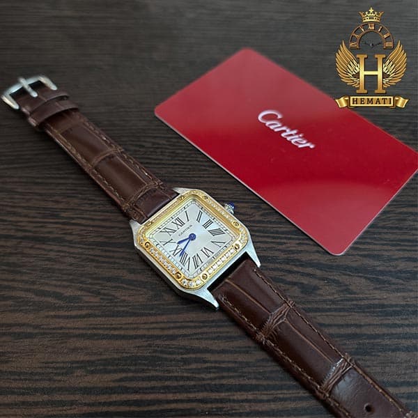 ساعت مچی زنانه کارتیر مدل دمونت دور قاب نگین CARTIER SANTOS DUMONT CSDL202 — تصویر ۶
