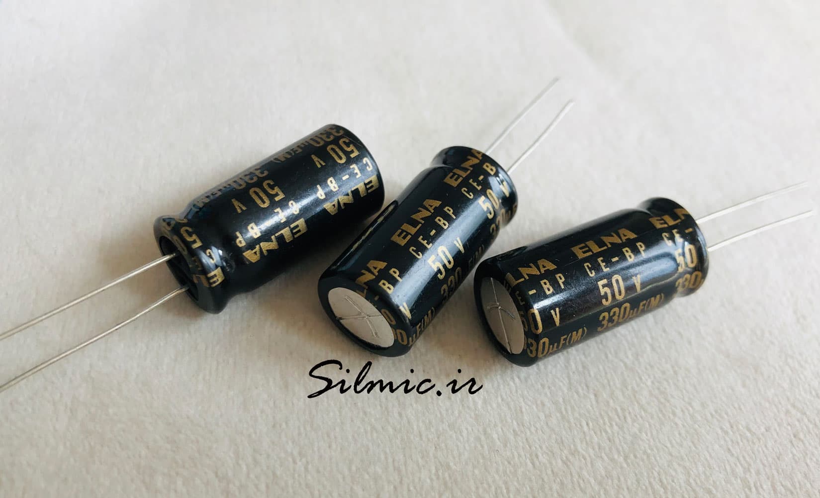 خازن بی پلار 330 میکرو فاراد 50 ولت ELNA ژاپن سری RBD های فای — تصویر ۳