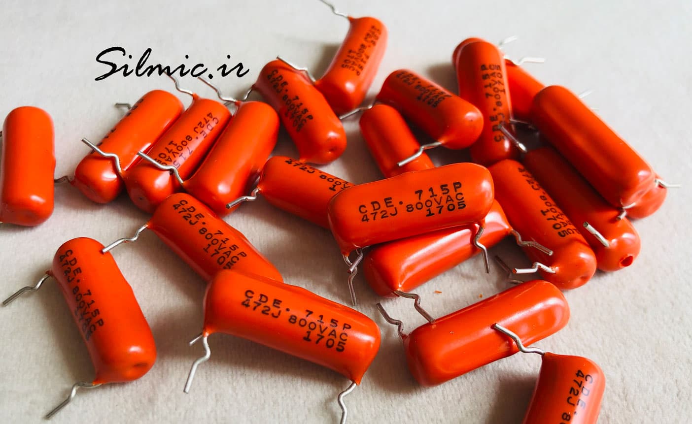 خازن افسانه ای 4.7 نانو فاراد 1800 ولت SPRAGUE آمریکا سری orange drop