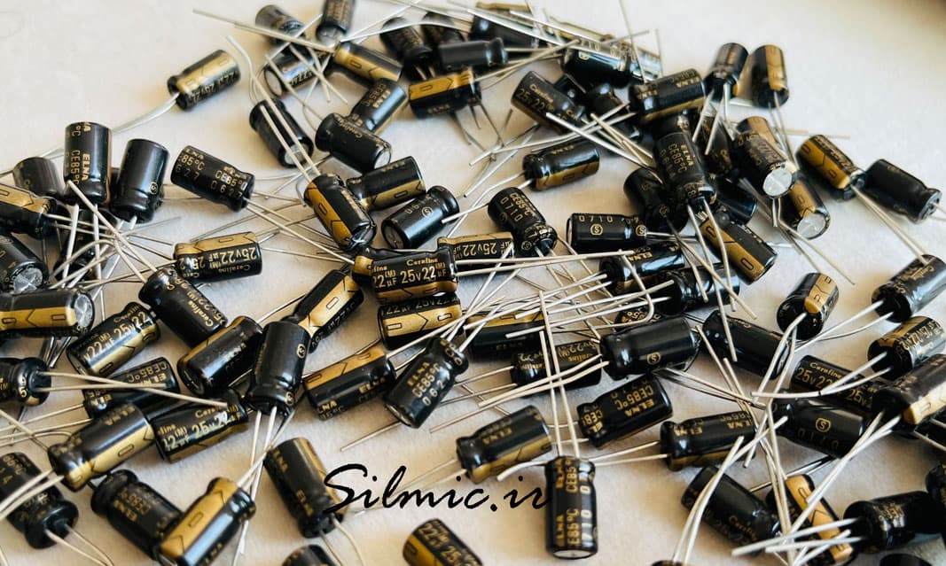 خازن های گرید 22 میکرو فاراد 25 ولت صوتی ELNA ژاپن سری ROA cerafine