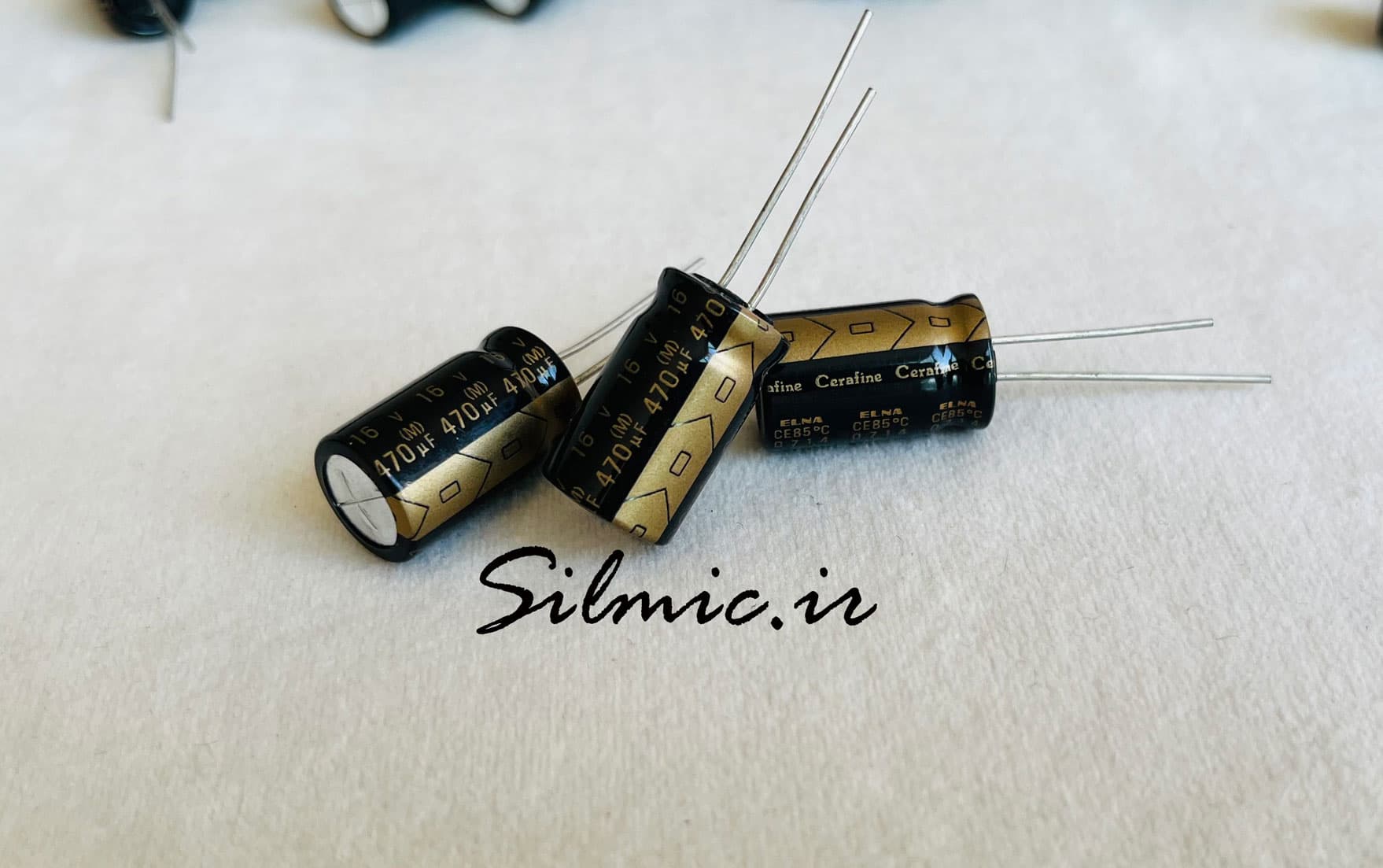 خازن های گرید 470 میکرو فاراد 16 ولت صوتی ELNA ژاپن سری ROA cerafine