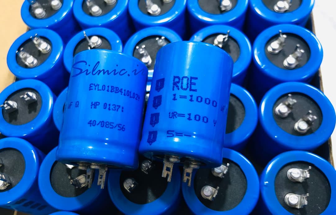 خازن 1000 میکرو فاراد 100 ولت ROE آلمان با طول عمر بسیار بالا LOW ESR