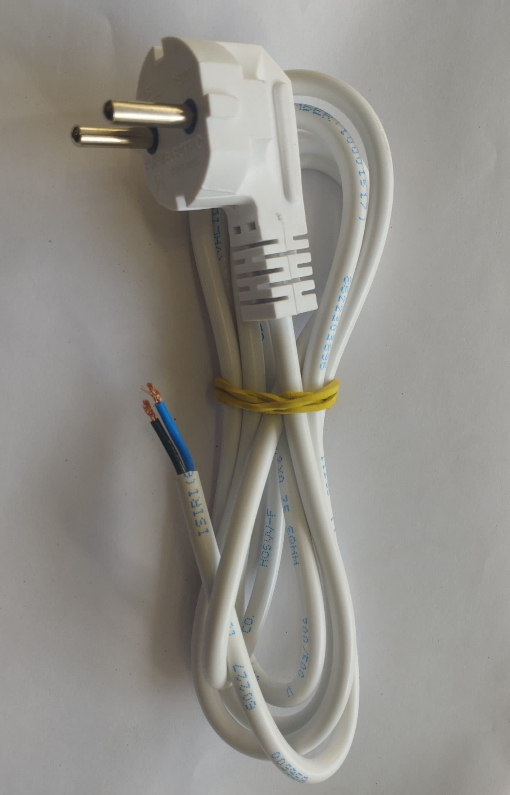 کابل برق 3 متری 2*0.75 سر چپقی
