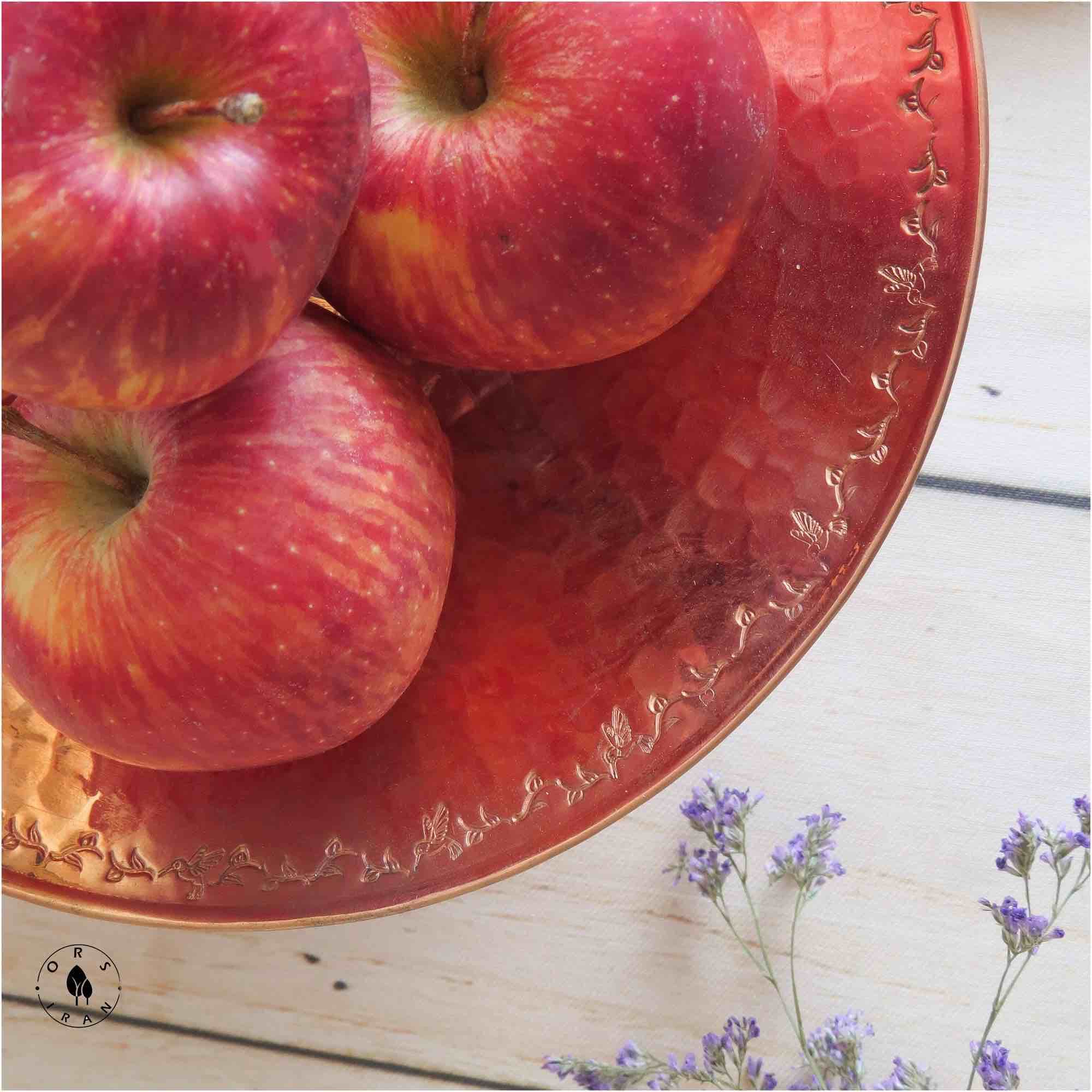 ظرف کوچک مسی قلمزنی — تصویر ۳