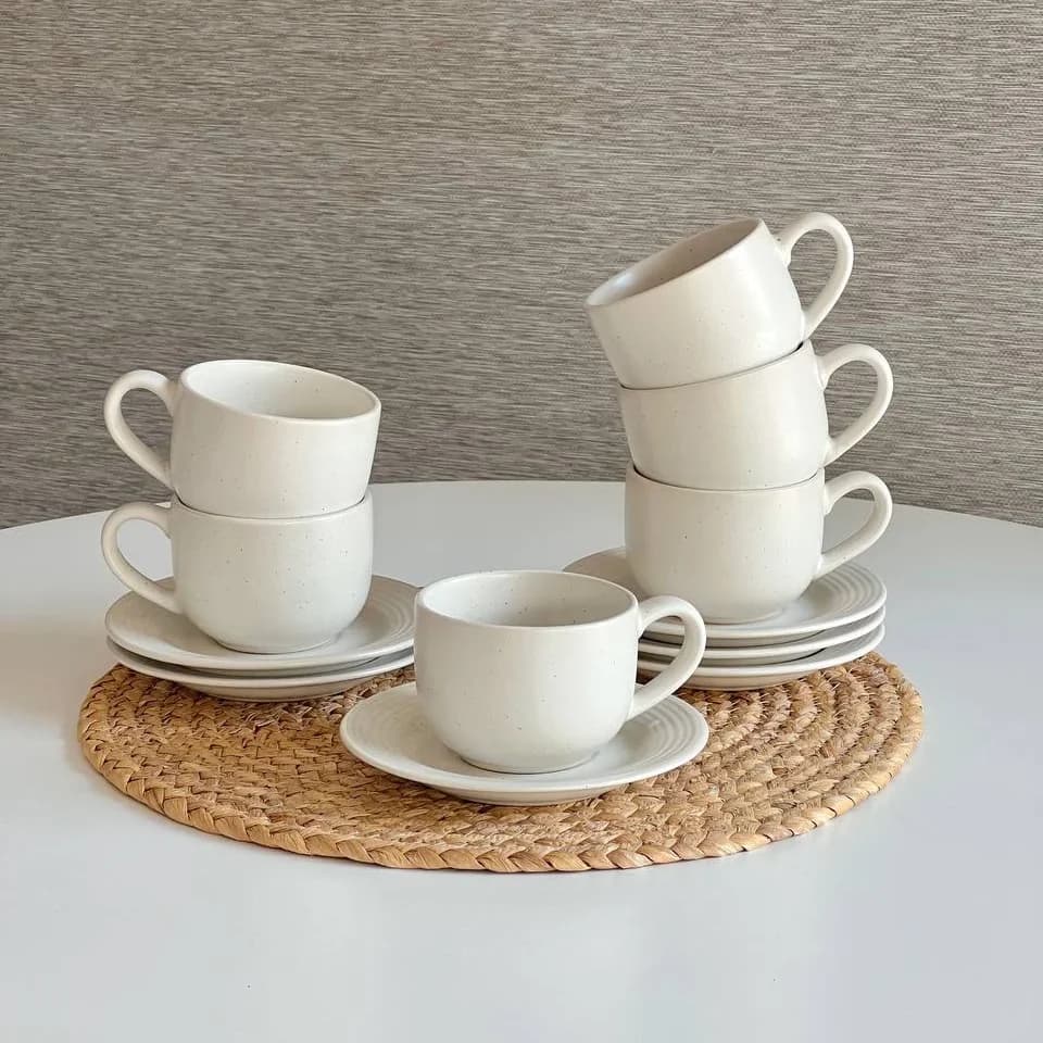 فنجان نعلبکی سفید دنی هوم مدل خالدار ریز کد B40-8 — تصویر ۴