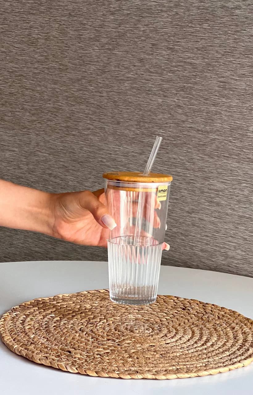 لیوان شیکر شیشه ای درب چوبی 500 میل لیمون — تصویر ۴