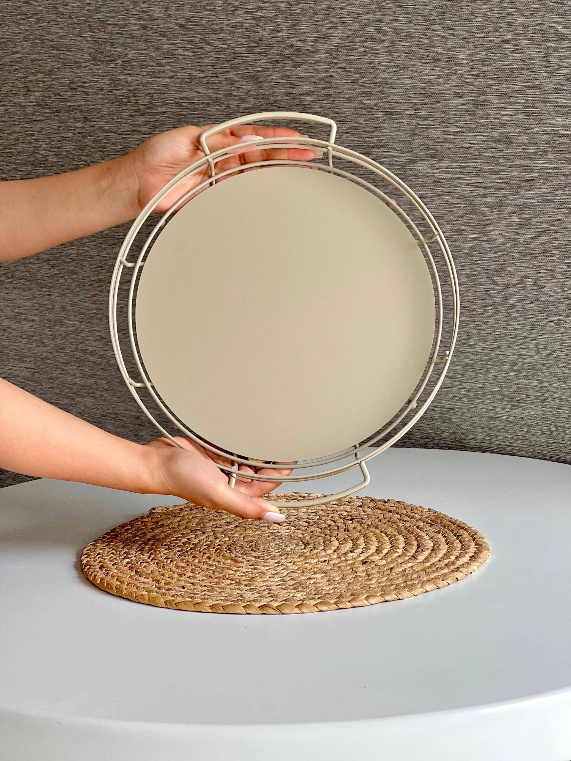 سینی و دیس گرد سایز بزرگ برند بی وی کی BVK مدل آیریس — تصویر ۳
