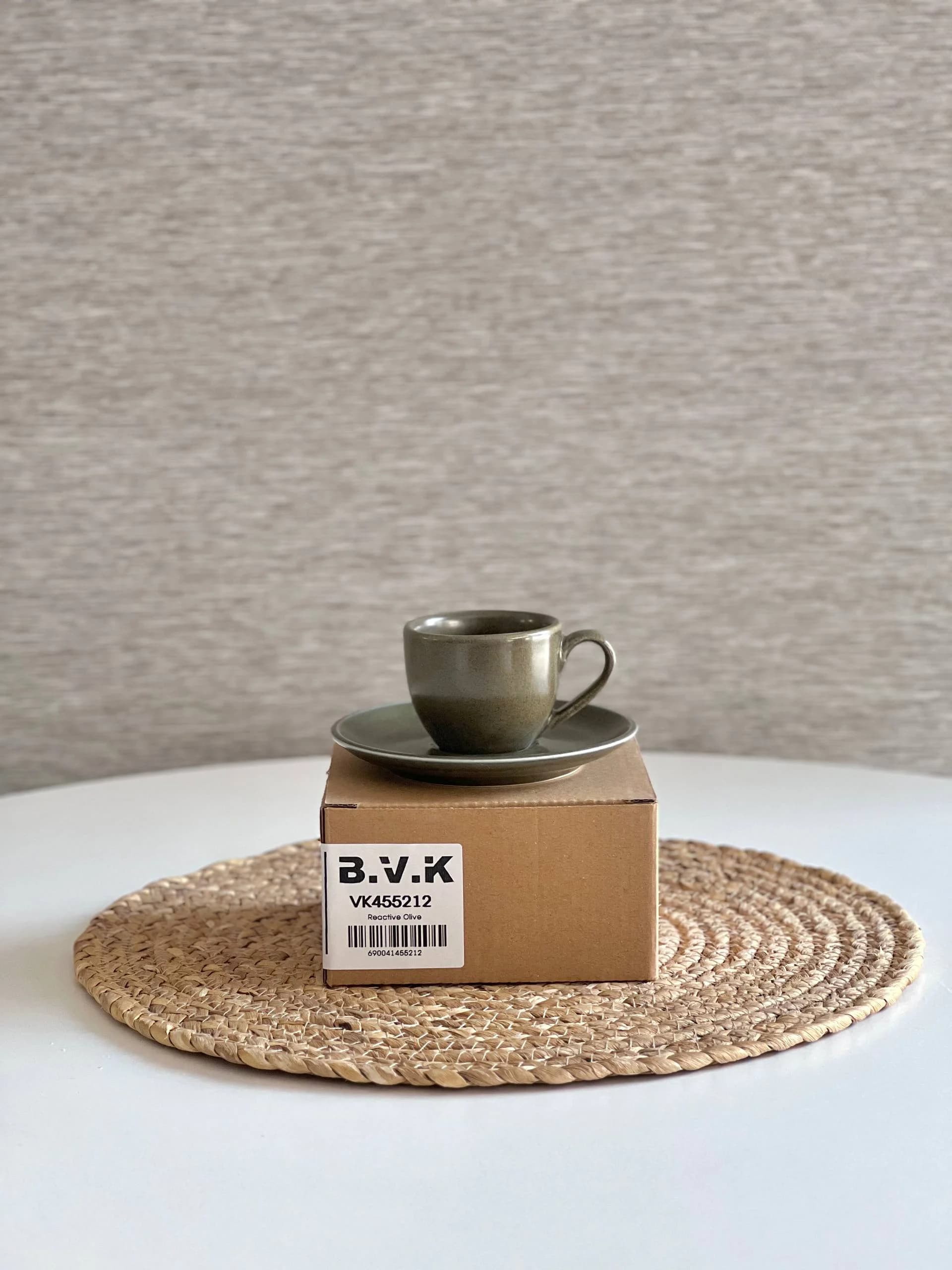 فنجان و نعلبکی قهوه خوری بی وی کی BVK طرح زیتونی Olva — تصویر ۴