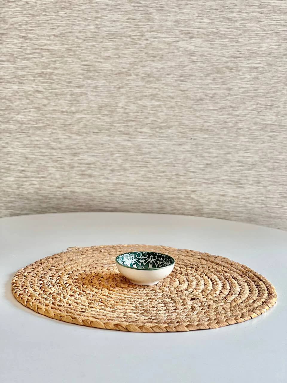 مزه خوری گرد – طرح بته سبز — تصویر ۳