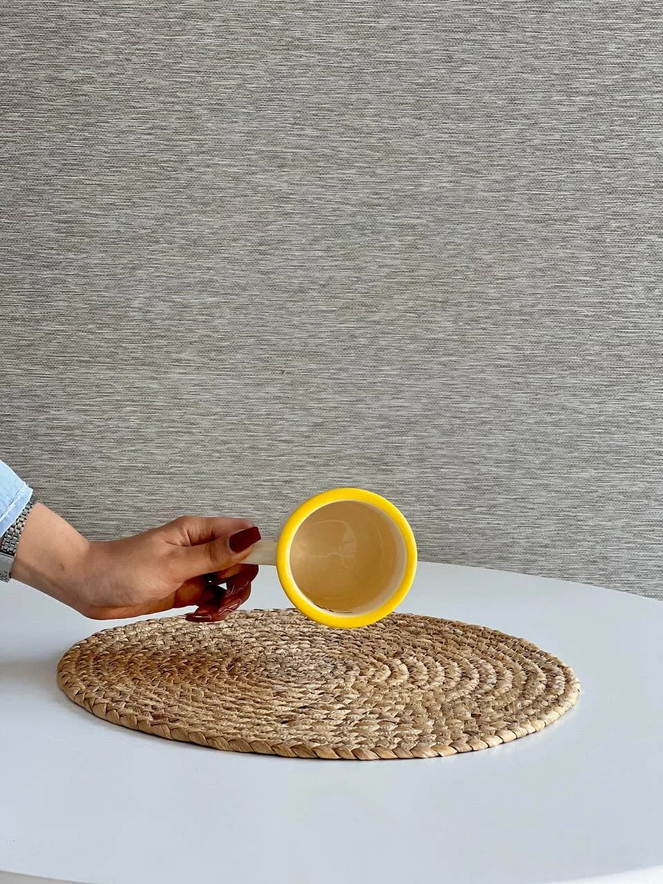 ماگ دیزنی لبه زرد طرح میکی کد 2869 — تصویر ۲