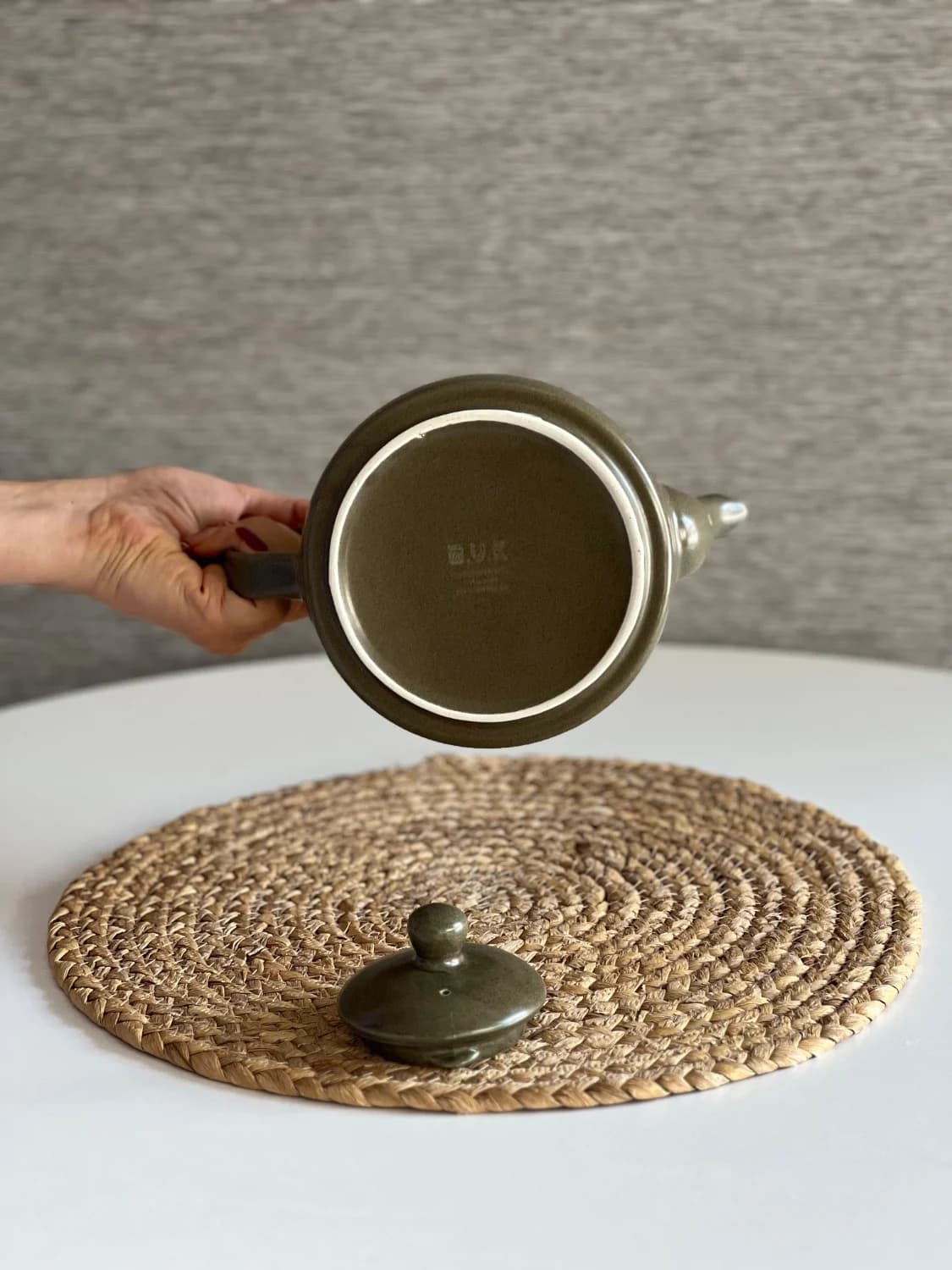 قوری چینی بی وی کی BVK طرح زیتونی Olva — تصویر ۵