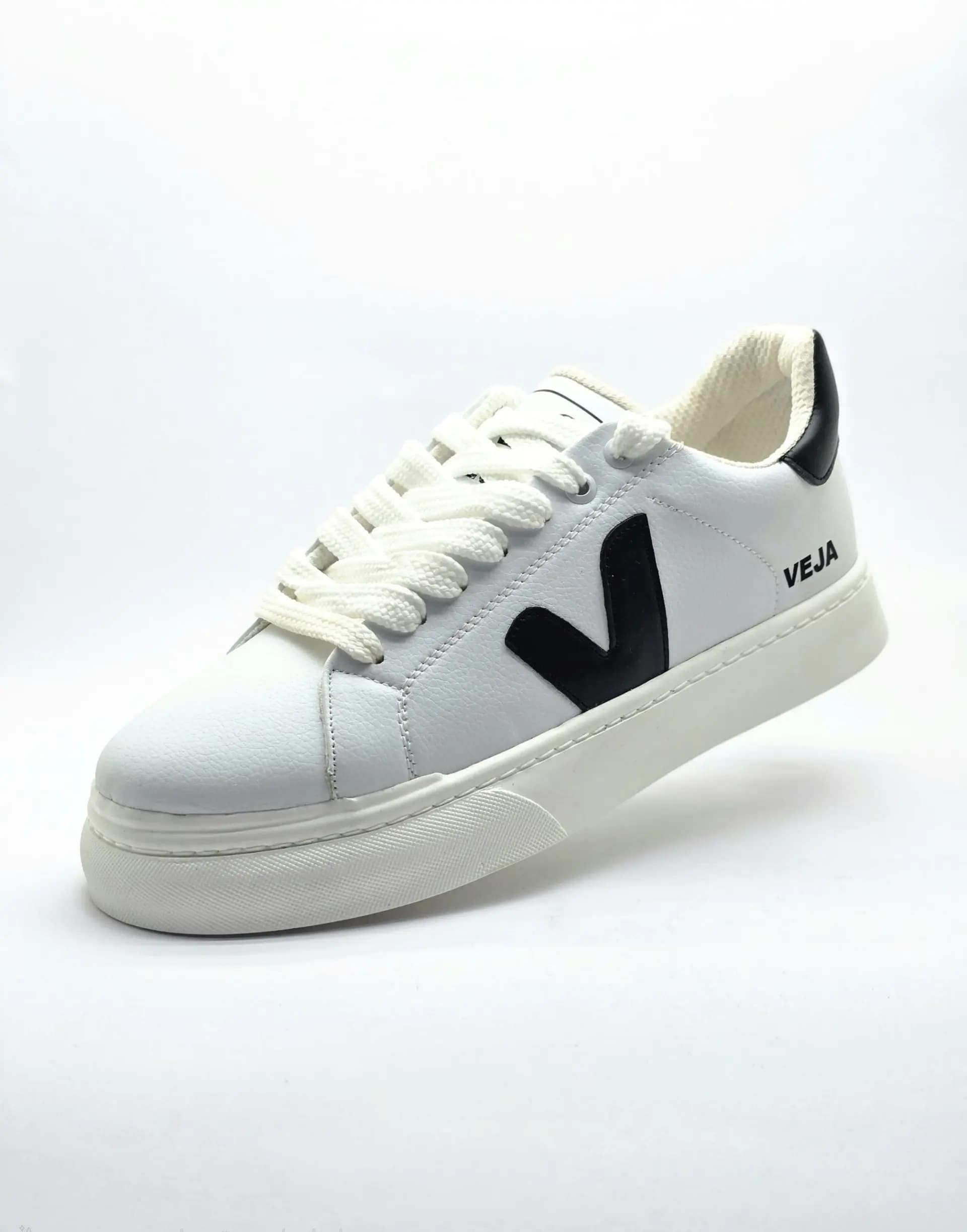 کتونی مردانه Veja – کد 653