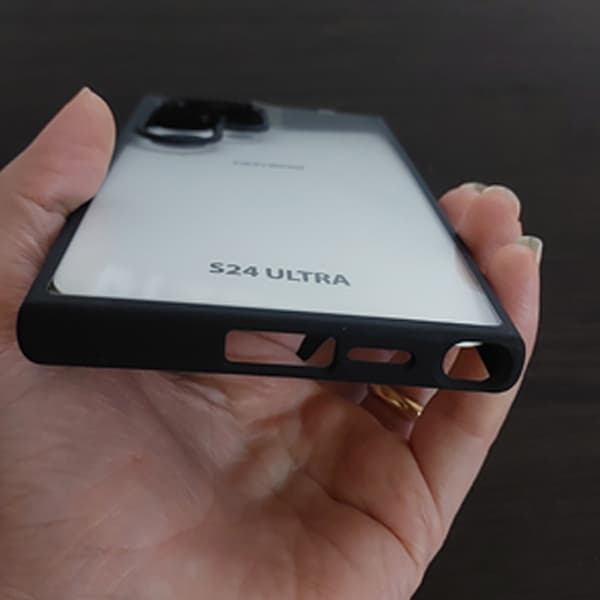 قاب پشت شفاف دور مشکی سامسونگ مدل Samsung S21 FE برند Doyers — تصویر ۶