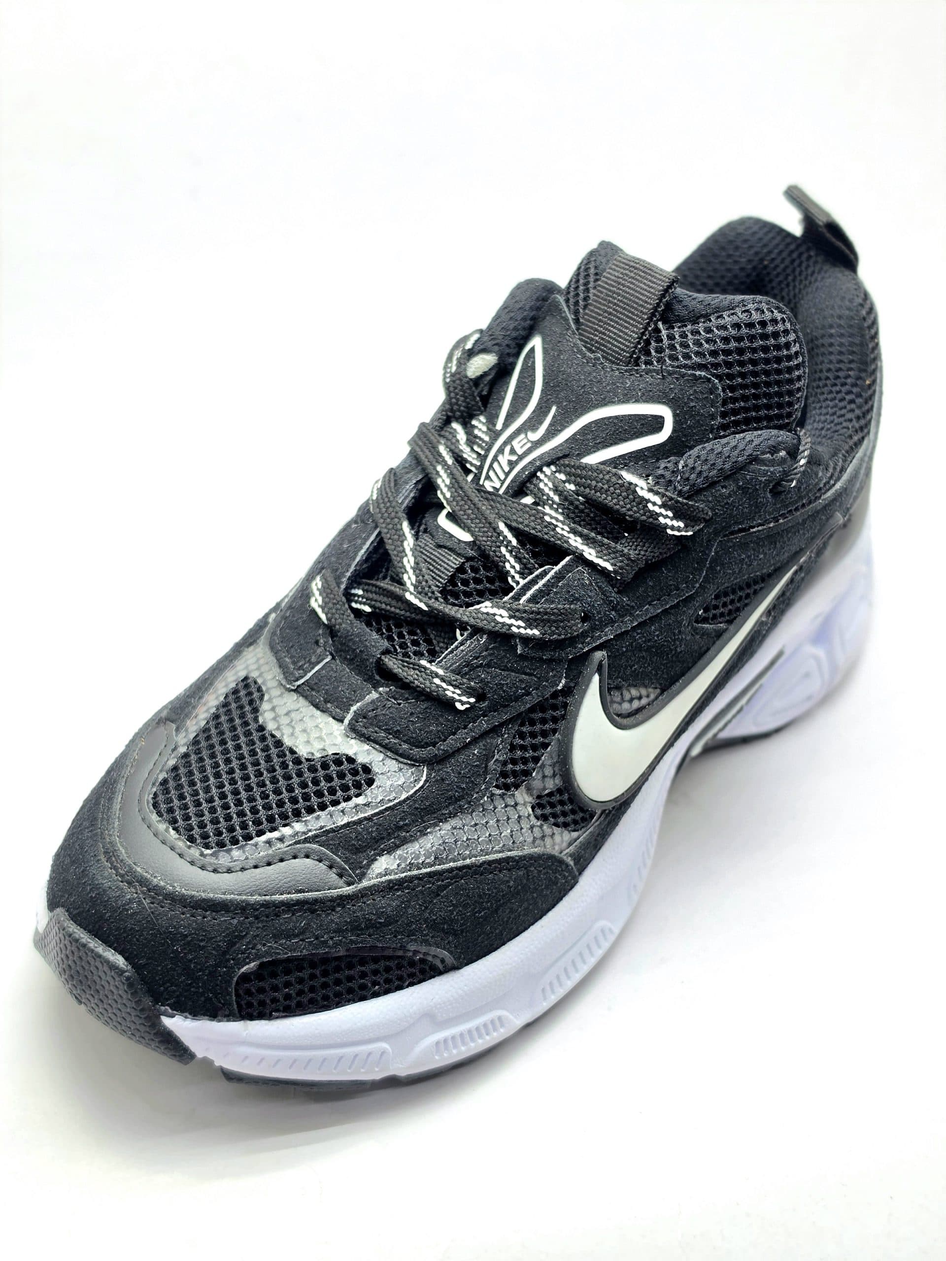 کتونی مردانه Nike V5k – کد 614 — تصویر ۴