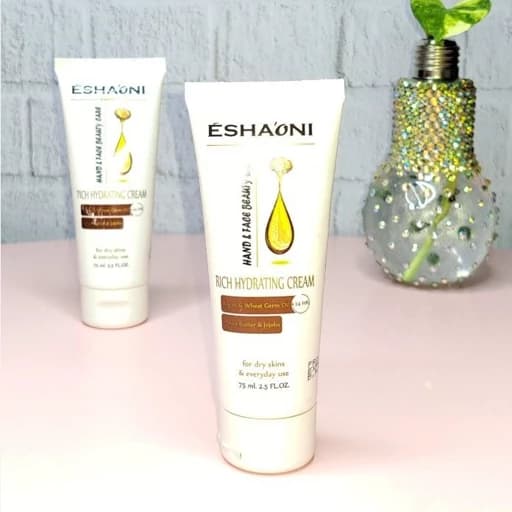 کرم مرطوب کننده اشااونی حاوی روغن آرگان