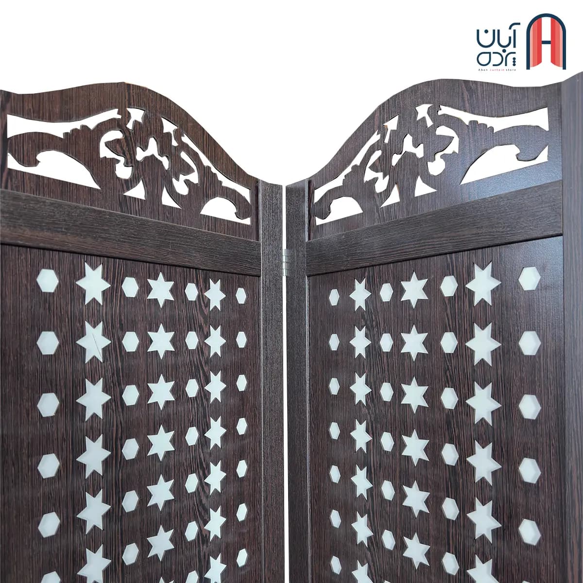 پاراوان تاجدار طرح ستاره پشت سفید — تصویر ۵