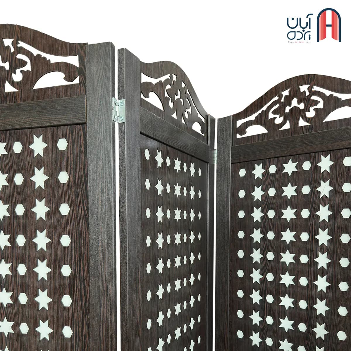 پاراوان تاجدار طرح ستاره پشت سفید — تصویر ۷