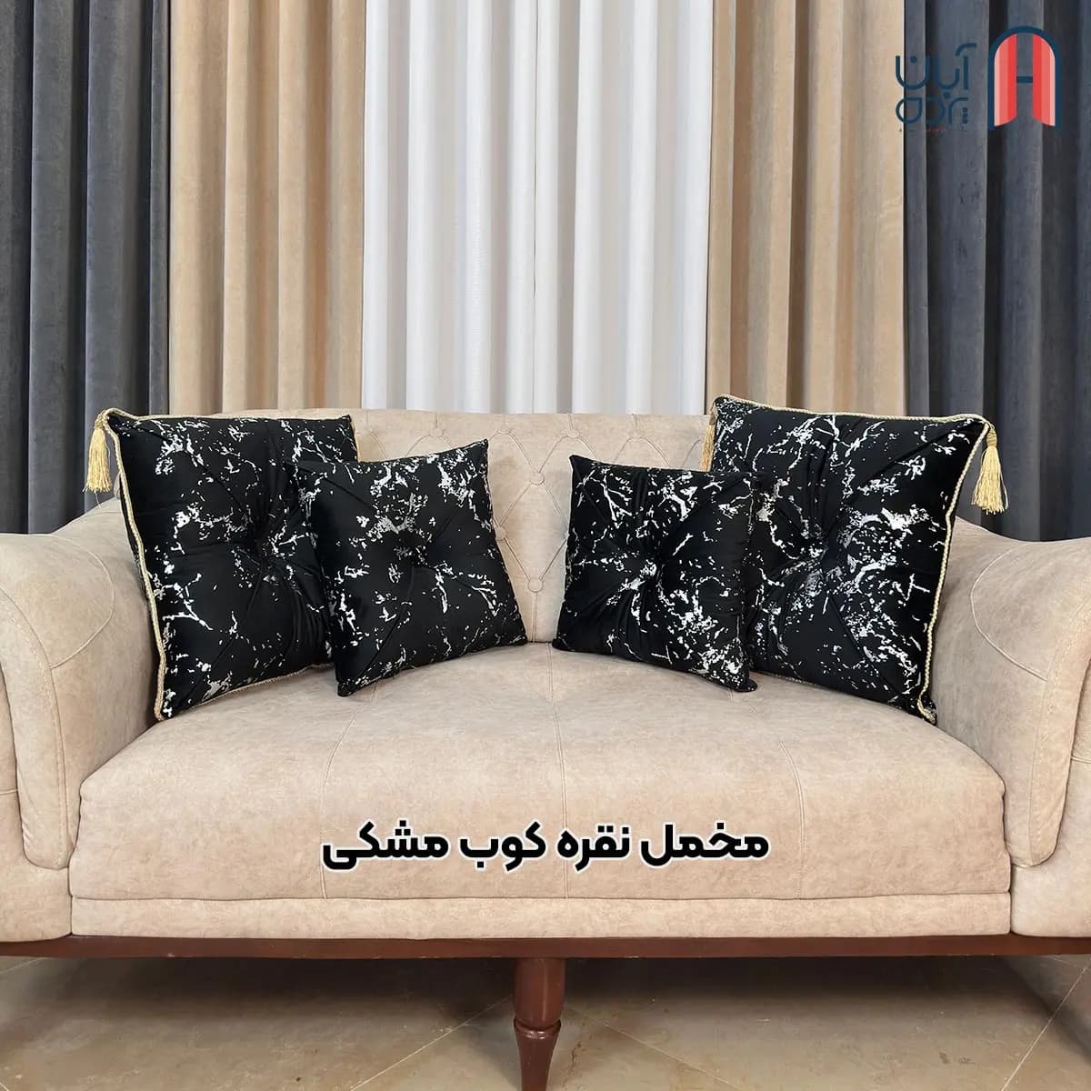 کوسن مخمل نقره کوب مشکی — تصویر ۲