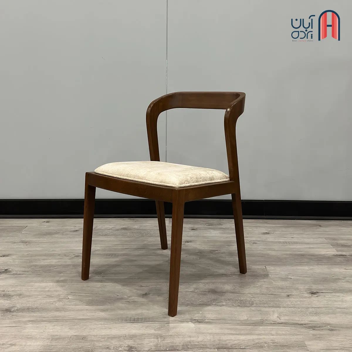 صندلی پایه خراطی — تصویر ۴