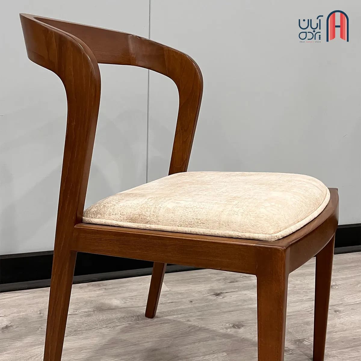 صندلی پایه خراطی — تصویر ۷