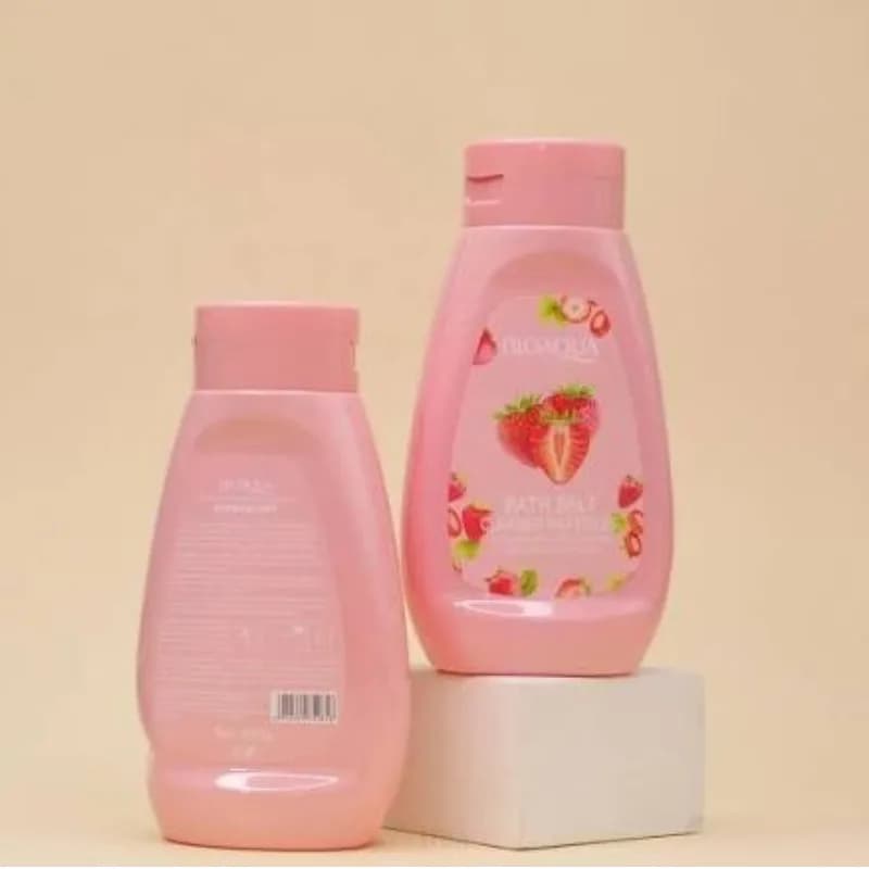 اسکراب و نمک بدن بیوآکوا Bioaqua عصاره توت فرنگی وزن 430 گرم — تصویر ۳