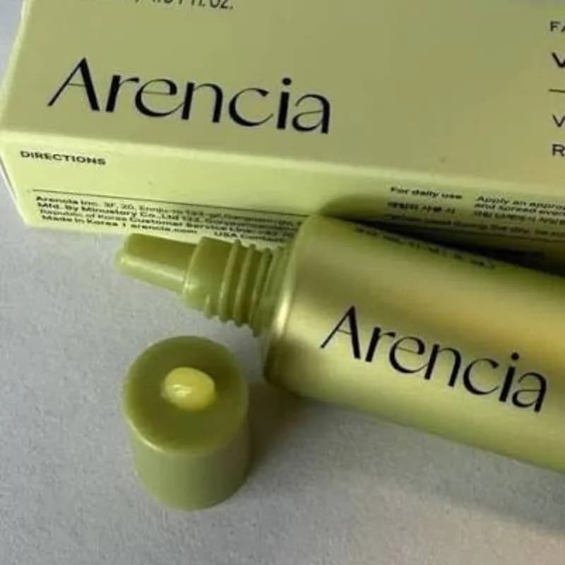 سرم روشن کننده و ضد لک ویتامین C آرنسیا Arencia حجم 30 میلی لیتر — تصویر ۳