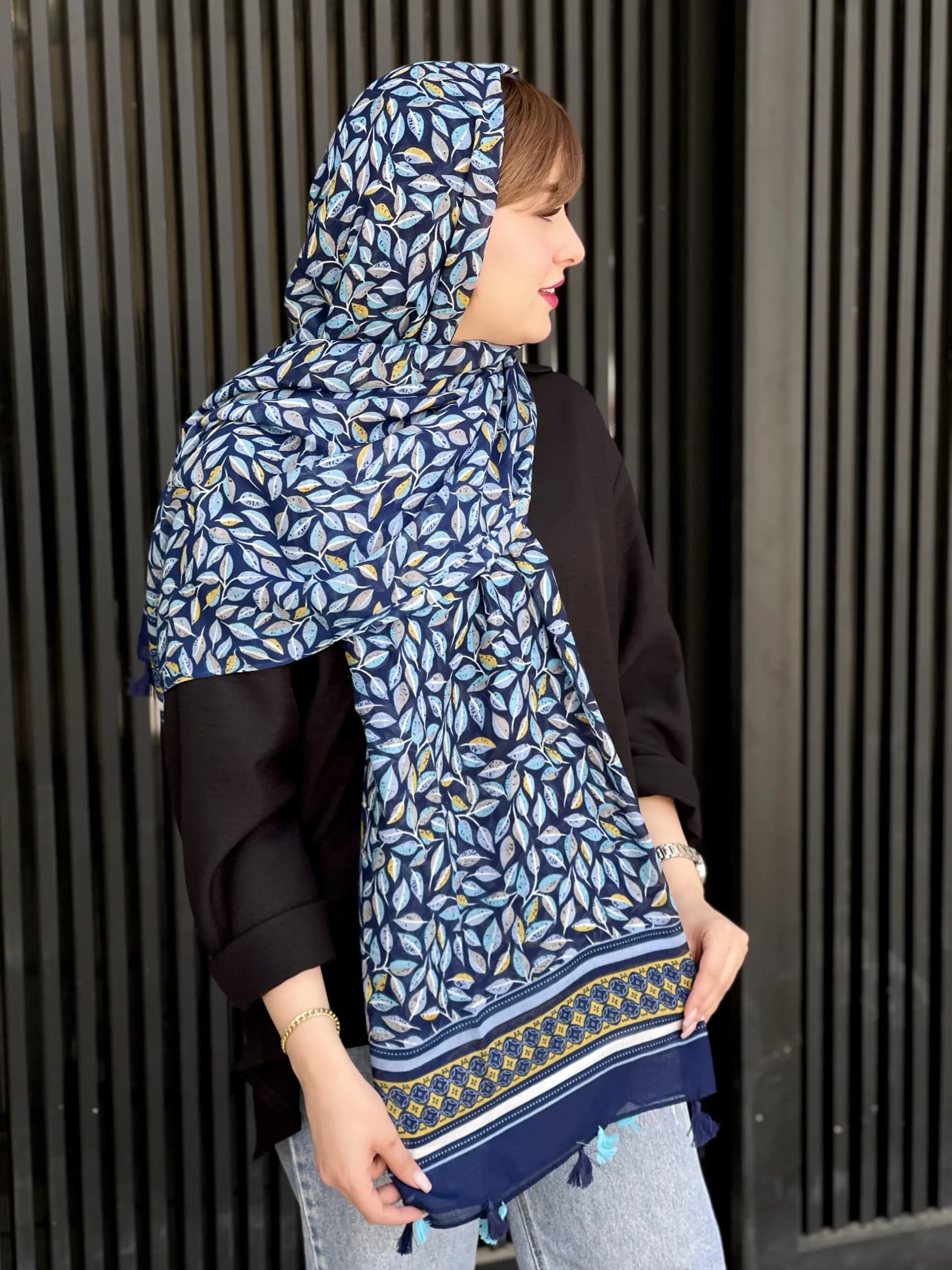 شال تابستانی مدل گل آبی TRF