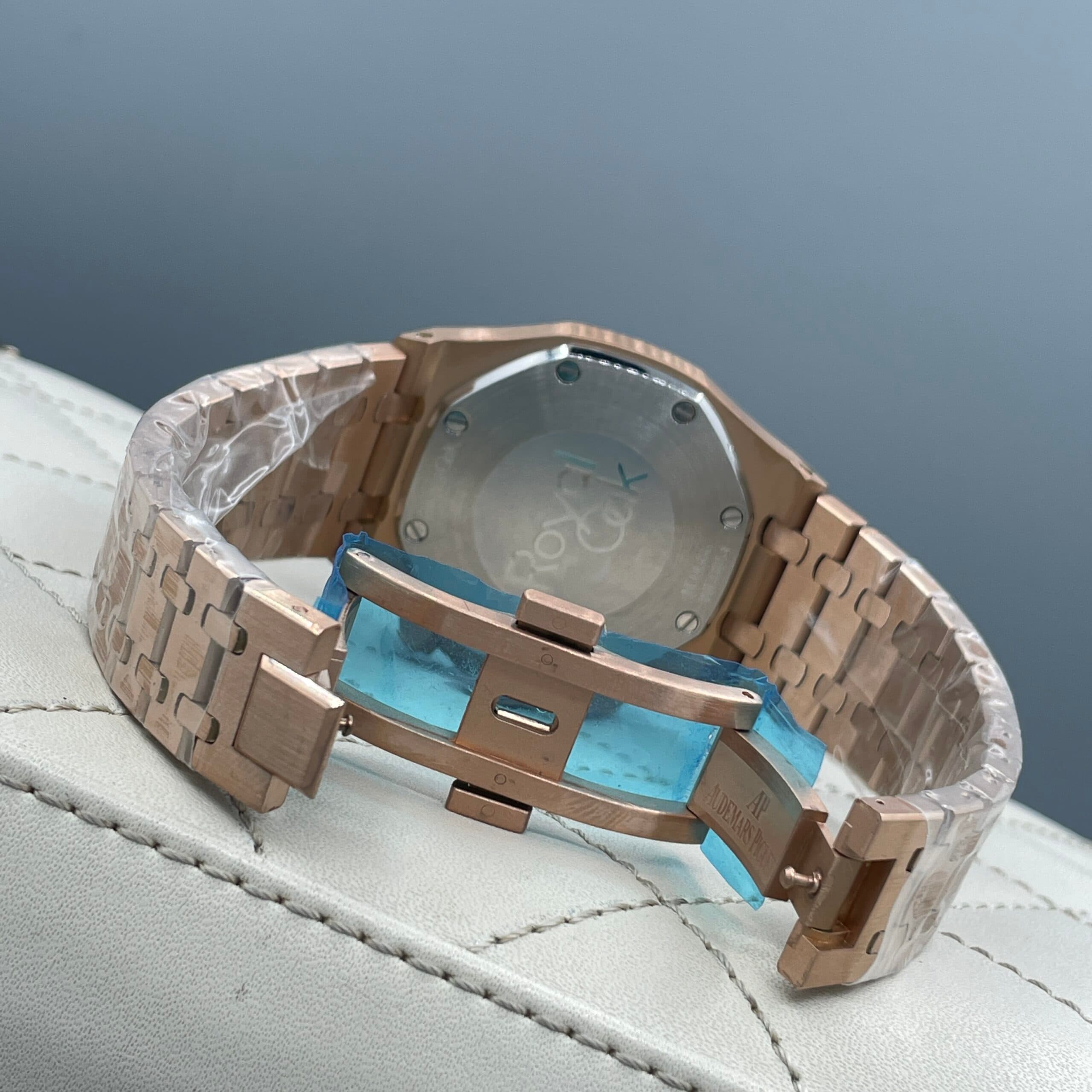 ساعت مردانه ادمار پیگه كرنوگراف رزگلد Audemars Piguet — تصویر ۳