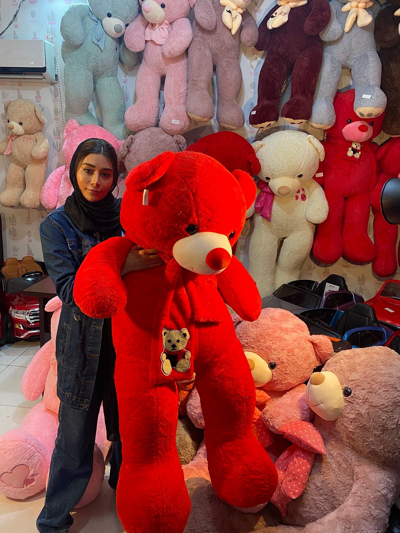 خرس قرمز ۱۸۰ سانتی متری شال خرسی — تصویر ۲