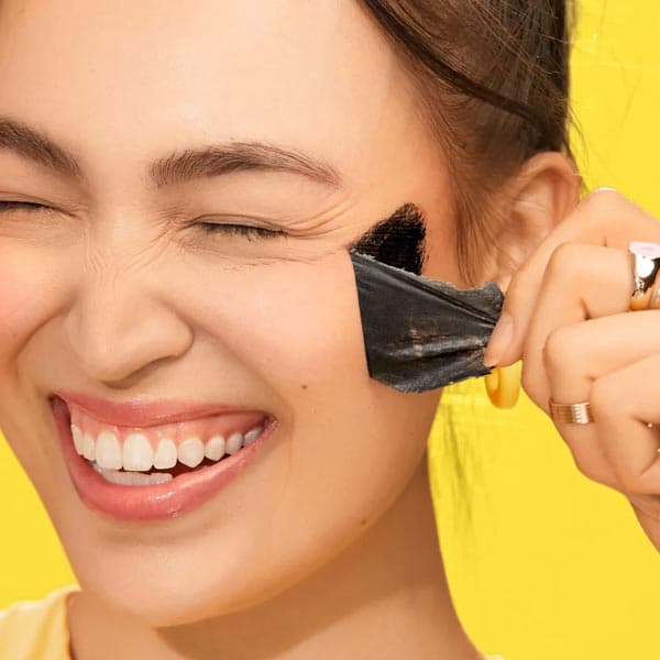 ماسک پیل آف صورت فریمن مدل Clearing Shimmer Charcoal &amp; Witch Hazel حجم 89 میلی‌لیتر — تصویر ۴
