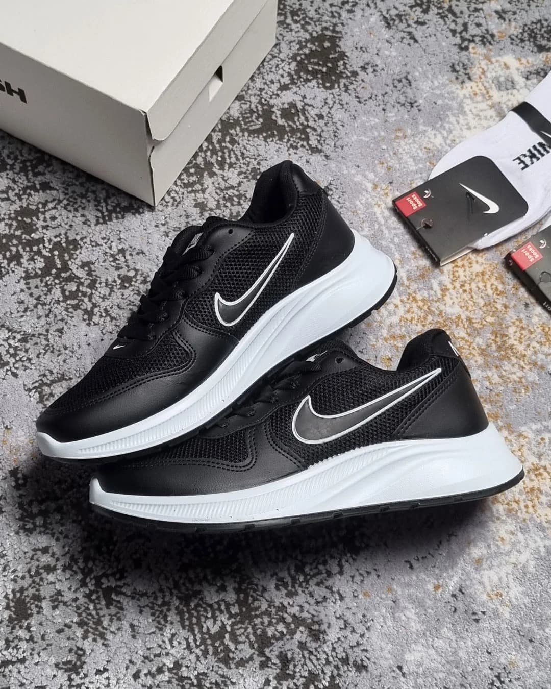 کتونی زنانه نایک Nike کد 34 — تصویر ۲