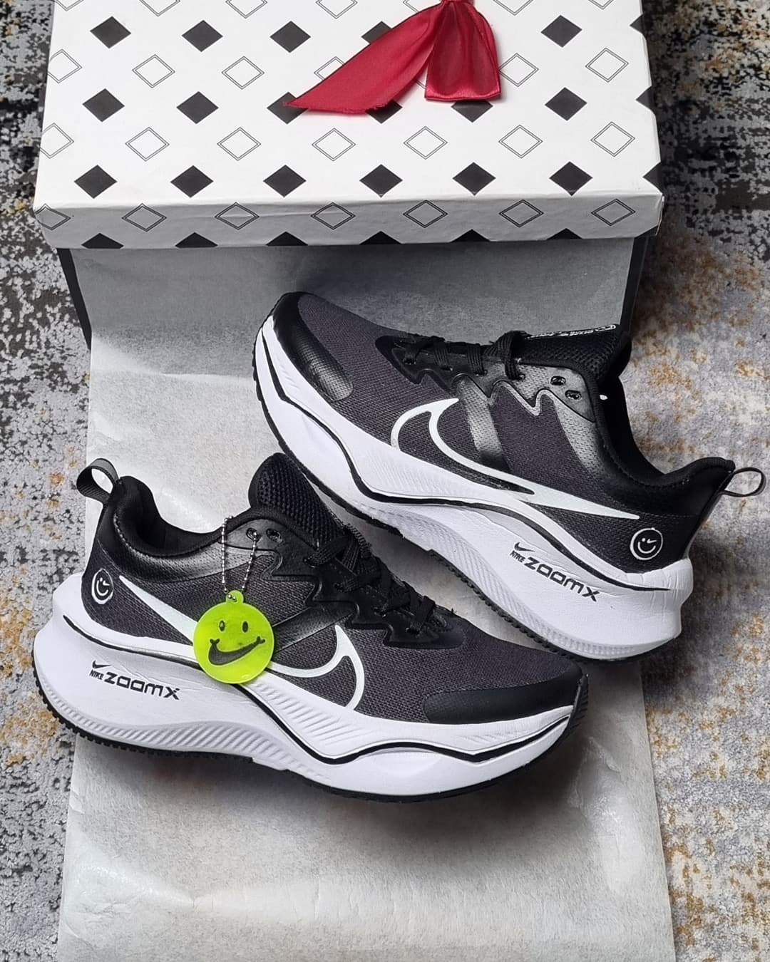 کتونی نایک لبخند Nike Zoom X Smiley کد 13