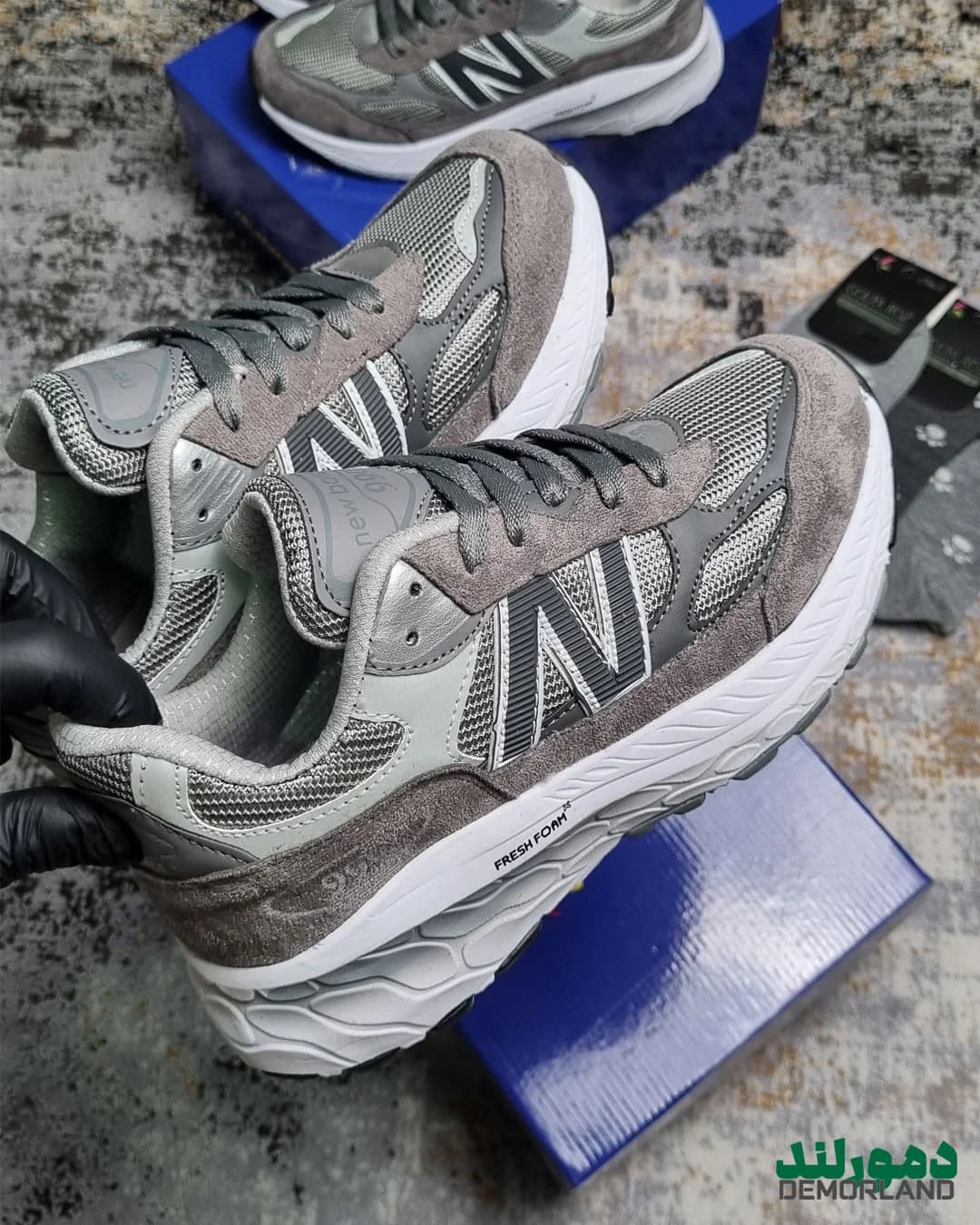 کتونی زنانه نیوبالانس 990 New Balance کد 38 — تصویر ۳