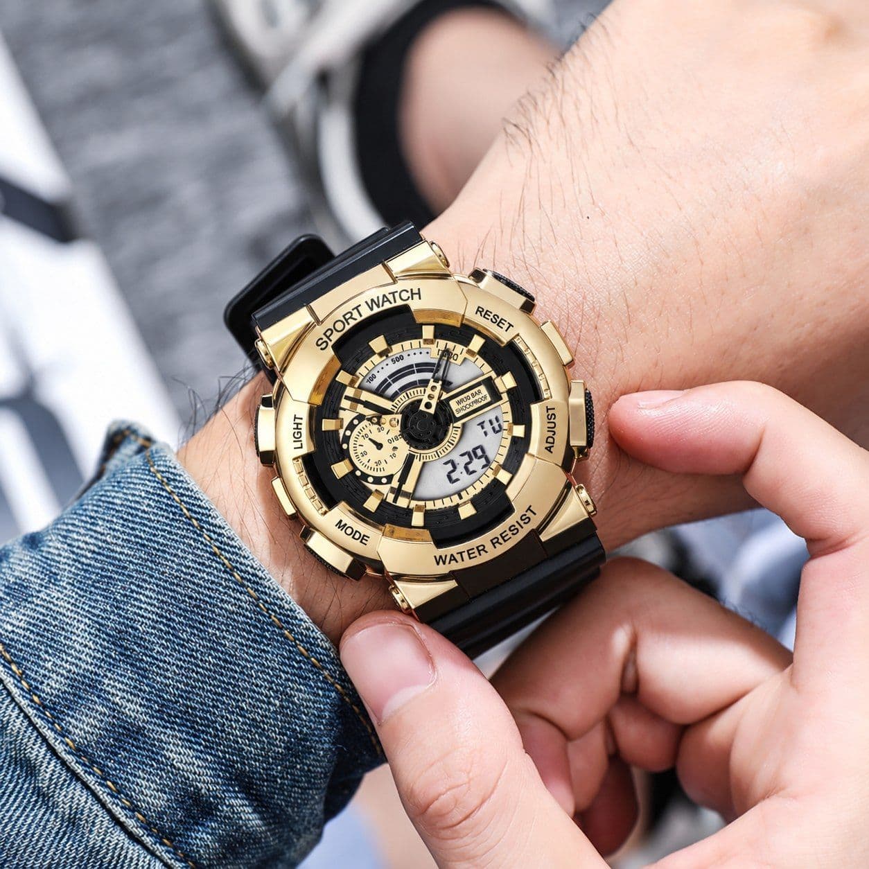ساعت مردانه ☑️sport watch (G-SHOCK) ⌚️Digital screen&analog اسپرت جی شاک برند شرکتی دبل تایم زنگ هشدار كرنومتر نور پس زمینه روزشماروايام هفته بند رابر قفل کمربندی