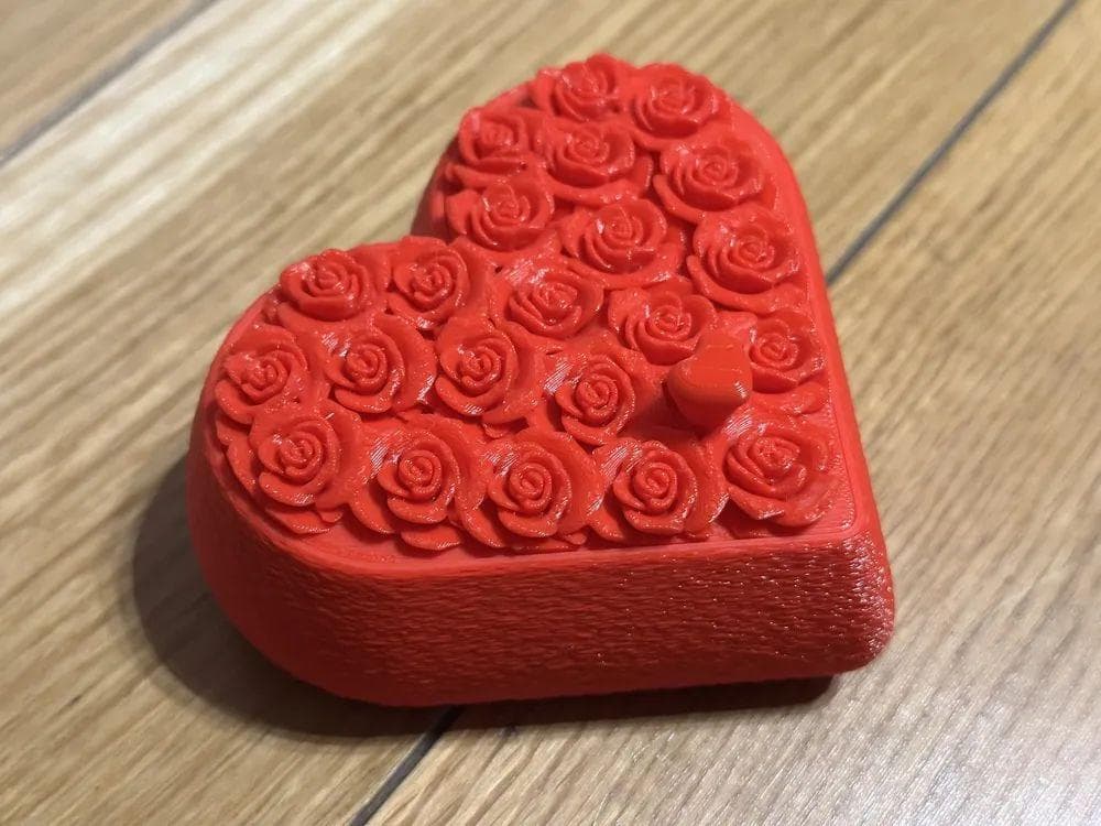 باکس هدیه ولنتاین قلبی 15*15سانتی — تصویر ۳
