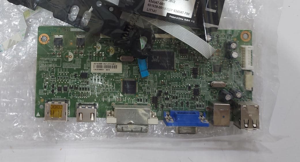 برد دیجیتال و تصویر مانیتور اچ پی 22 اینچ با مدل HP BOARD ZR2240W