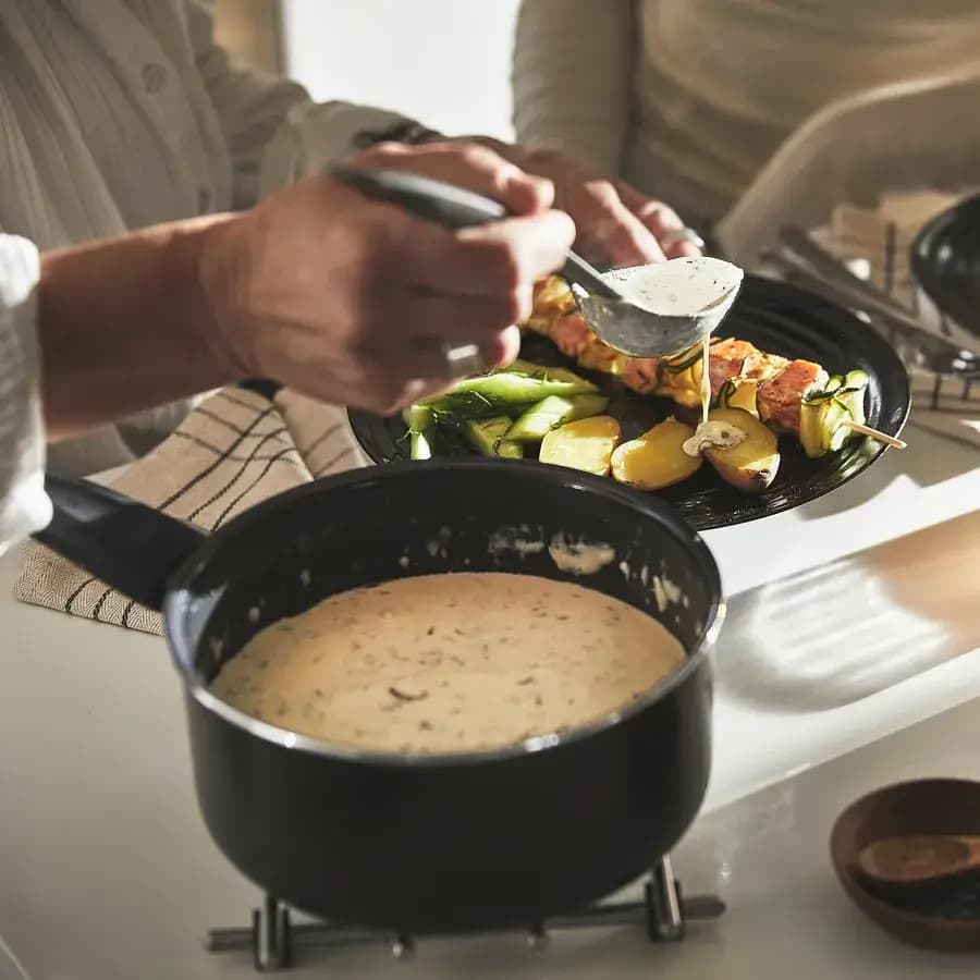 ماهیتابه درب دار ایکیا مدل HEMLAGAD — تصویر ۷