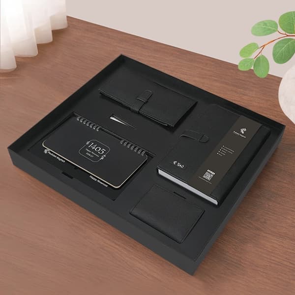 جعبه هدیه hard box مشکی کد 172 — تصویر ۲