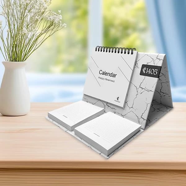 تقویم رومیزی 1405 مدل یادداشتدار مدرن کد 1465 — تصویر ۲