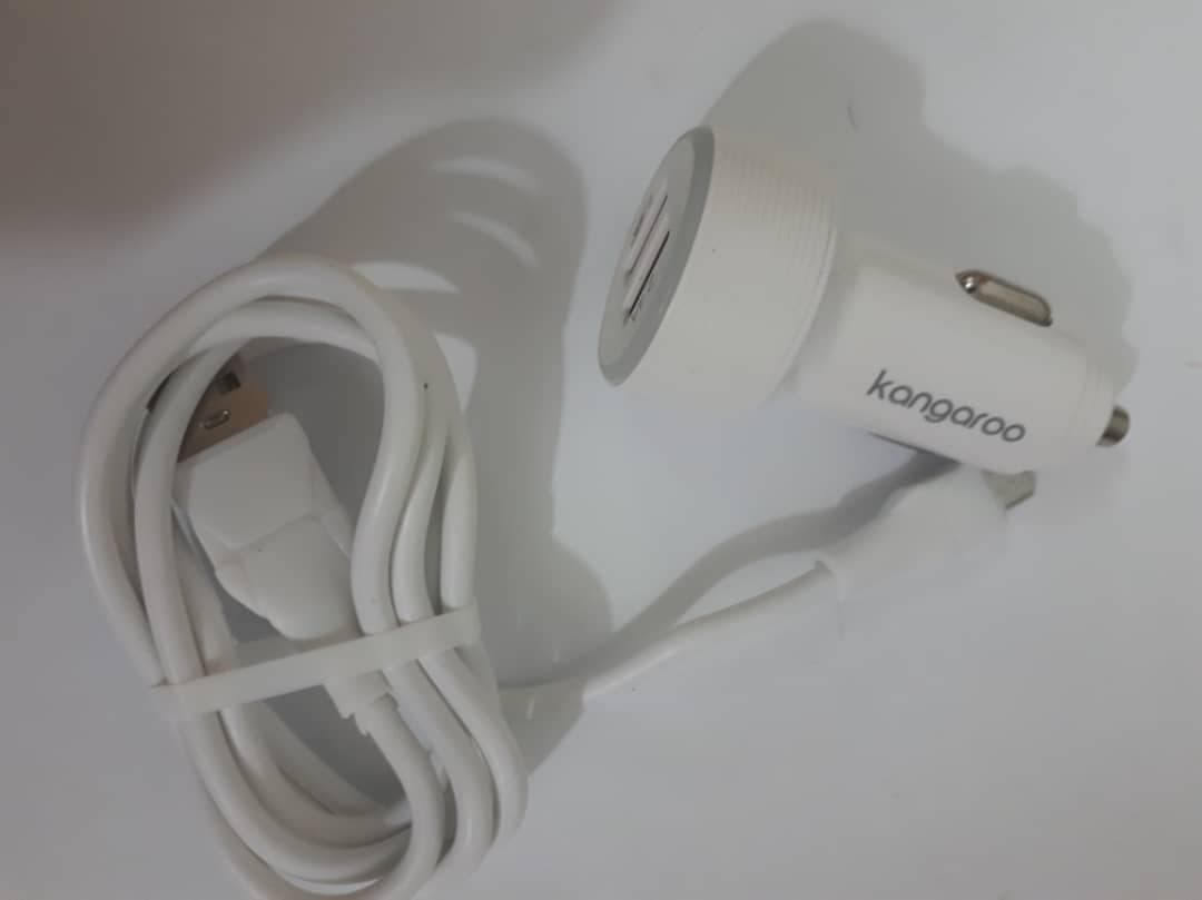 شارژر فندکی kangoro مدل c404 — تصویر ۳