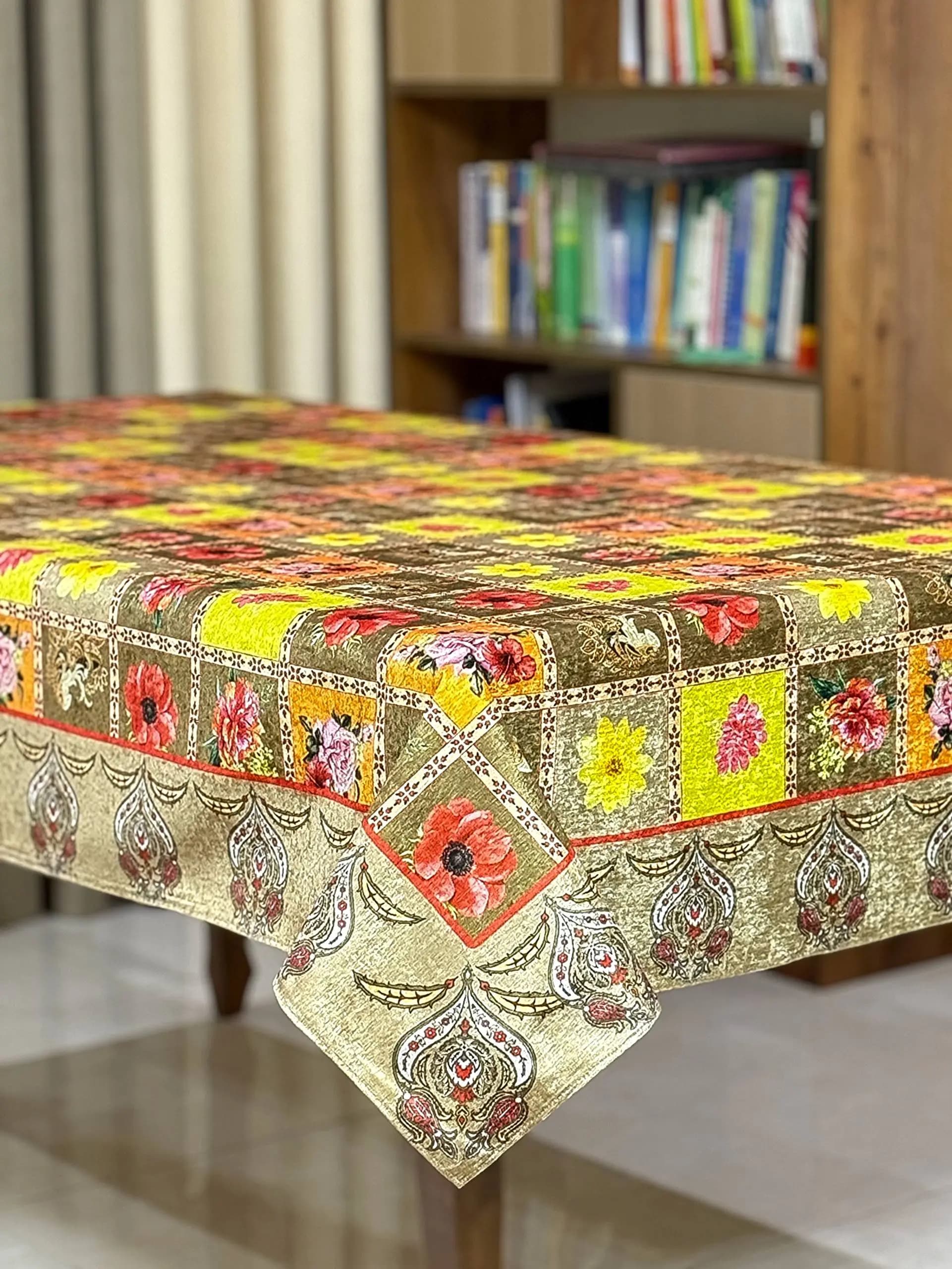 رومیزی طرح چهل تیکه — تصویر ۲