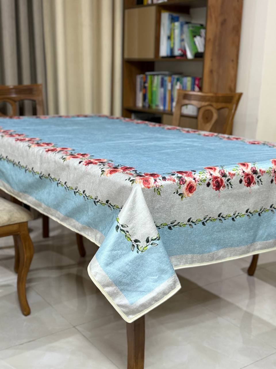 رومیزی طرح پیچک