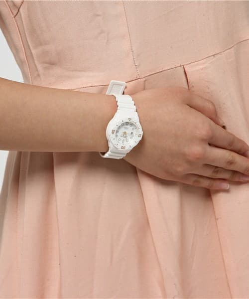 ساعت مچی زنانه کاسیو CASIO LRW-200H-7E2VDF