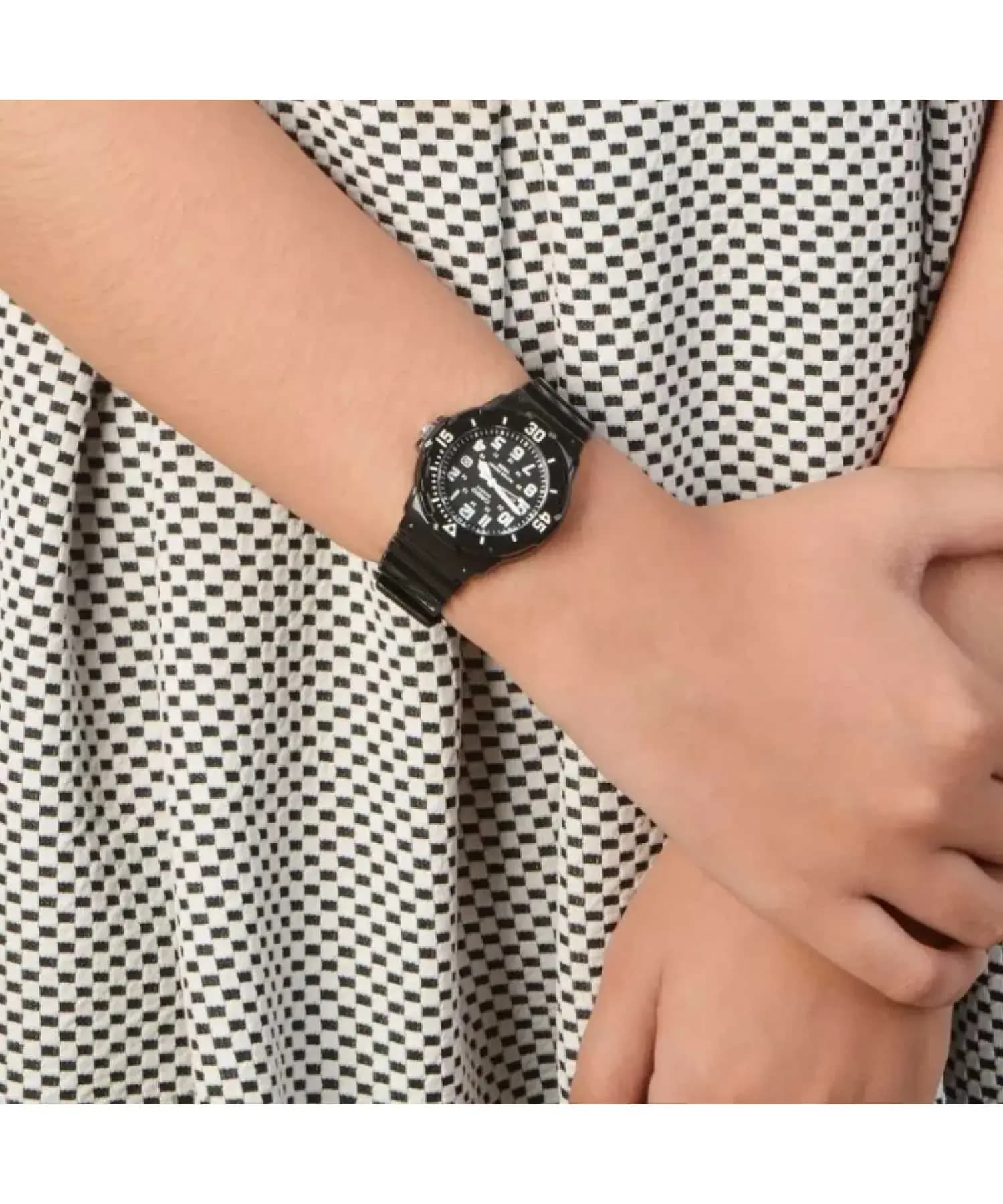 ساعت مچی زنانه کاسیو CASIO LRW-200H-1BVDF — تصویر ۹