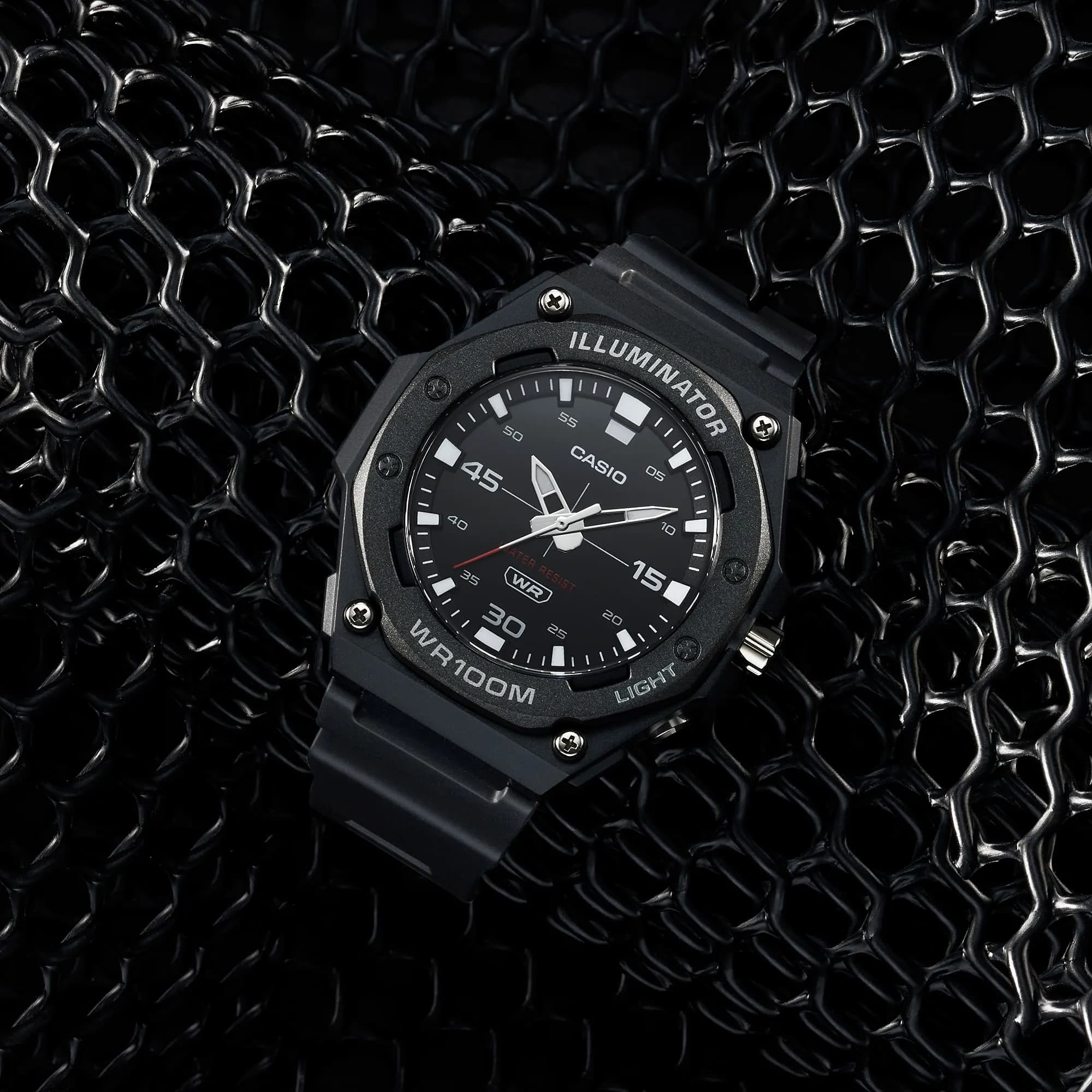 ساعت مچی مردانه کاسیو CASIO MW-620H-1AVDF — تصویر ۷