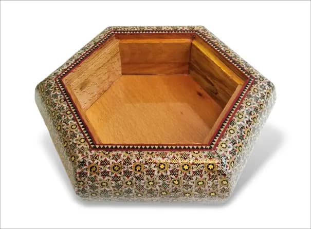 شکلات خوری ۶ ضلعی خاتم‌کاری اصفهان | زیرساخت چوب راش پایه دار — تصویر ۳